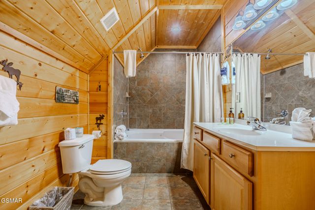 3329 Grouse Ridge Lane, Sevierville, TN 37876