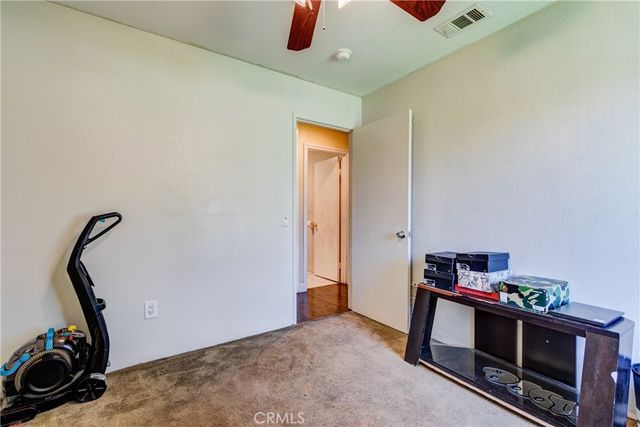485 E Randall, Rialto, CA 92376