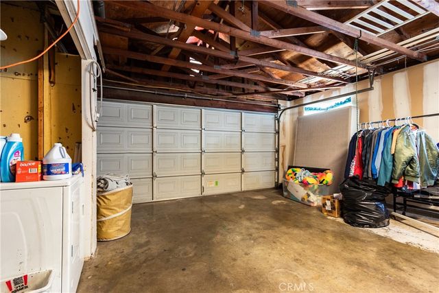 485 E Randall, Rialto, CA 92376