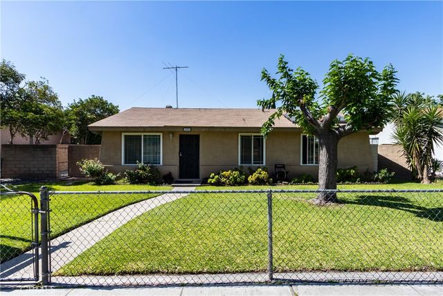 485 E Randall, Rialto, CA 92376