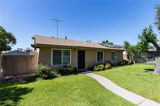485 E Randall, Rialto, CA 92376