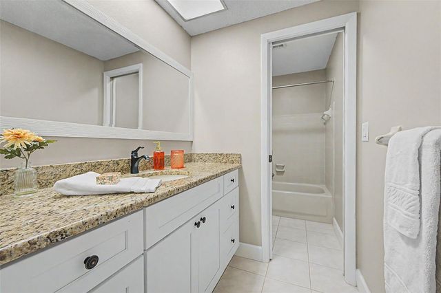 7800 FAIRLAWN DRIVE, Hudson, FL 34667