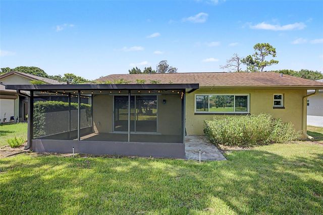 7800 FAIRLAWN DRIVE, Hudson, FL 34667
