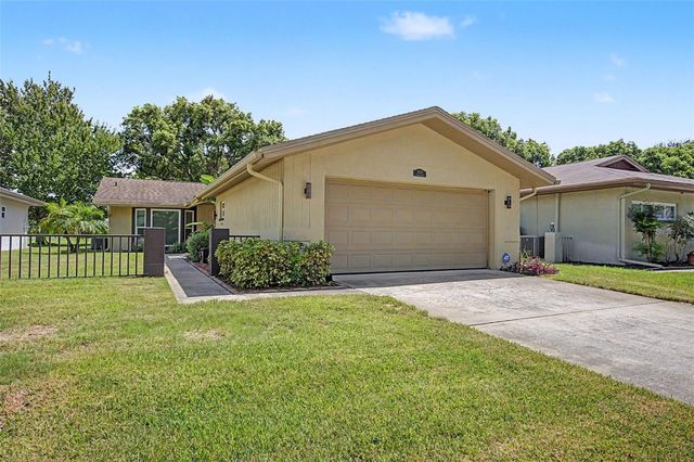 7800 FAIRLAWN DRIVE, Hudson, FL 34667