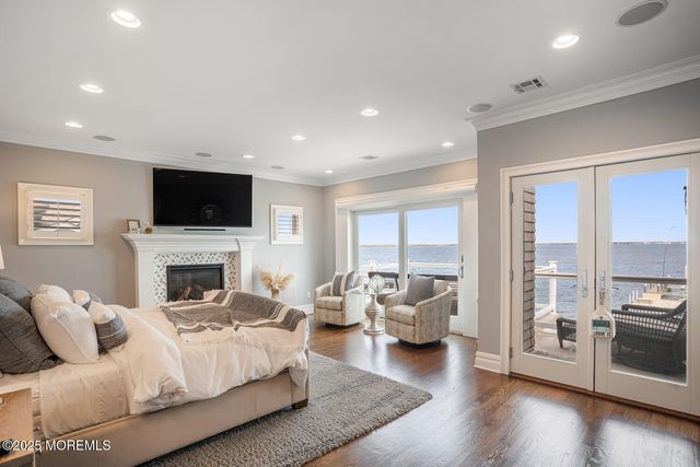 47 Pershing Boulevard, Lavallette, NJ 08735