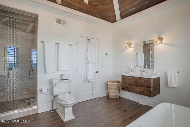 47 Pershing Boulevard, Lavallette, NJ 08735