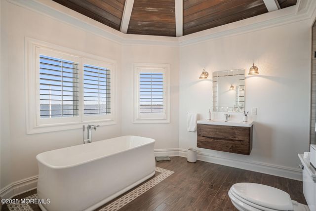 47 Pershing Boulevard, Lavallette, NJ 08735