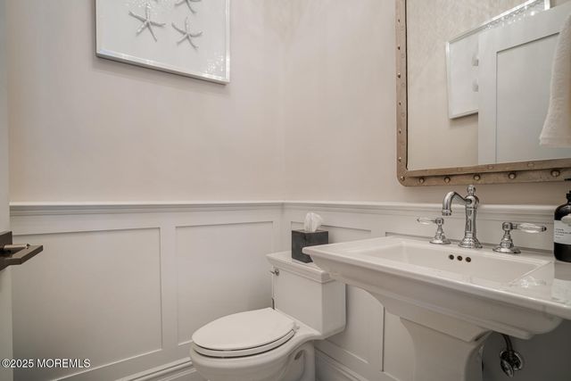 47 Pershing Boulevard, Lavallette, NJ 08735