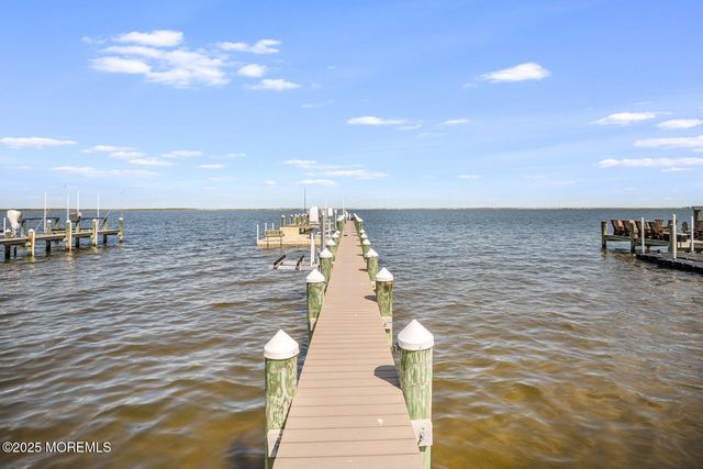 47 Pershing Boulevard, Lavallette, NJ 08735