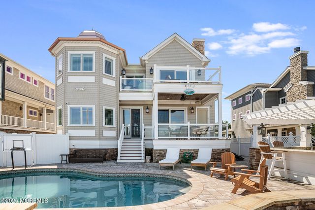 47 Pershing Boulevard, Lavallette, NJ 08735