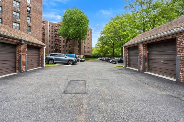 224-24 Union Turnpike 3M, Bayside, NY 11364