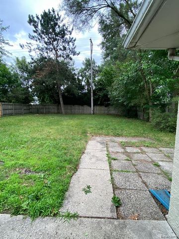 3358 Poplar Avenue, Warren, MI 48091