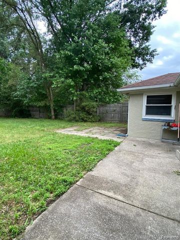 3358 Poplar Avenue, Warren, MI 48091