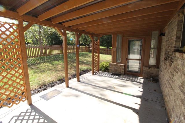 1235 Bruton Parish Way, Fairfield, OH 45014