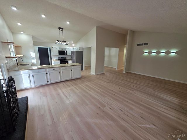 1235 Bruton Parish Way, Fairfield, OH 45014