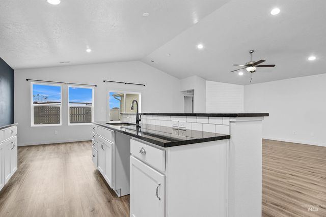 15423 N Shiko Way, Nampa, ID 83651