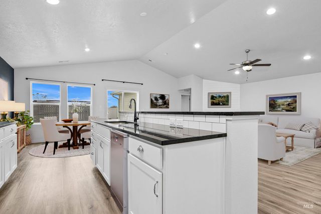 15423 N Shiko Way, Nampa, ID 83651