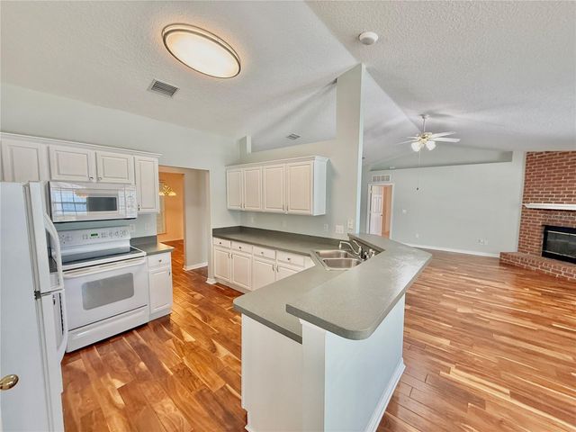 12 EASTMOOR LANE, Palm Coast, FL 32164
