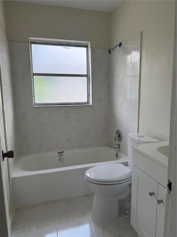 143 W MARTIN STREET, Apopka, FL 32712