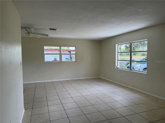 143 W MARTIN STREET, Apopka, FL 32712