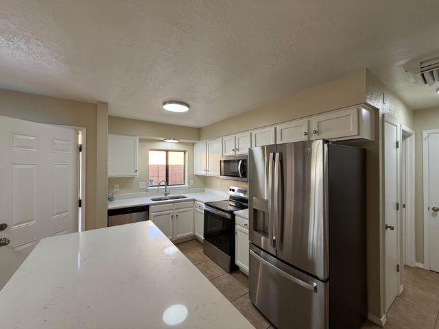 3404 Corona Drive NW, Albuquerque, NM 87120
