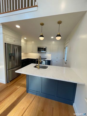 15 North Brook Street, Hampton, CT 06247