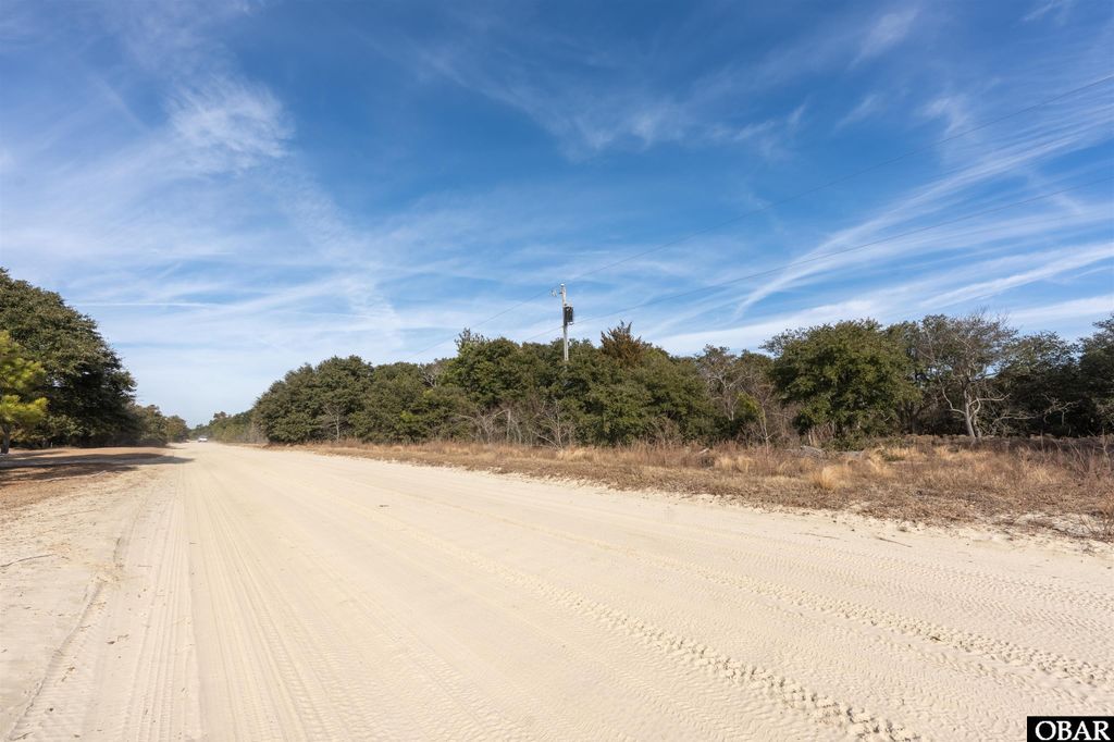 Image 16 of property listing at 2209 Ocean Pearl Road Lot #8, Corolla, NC 27927