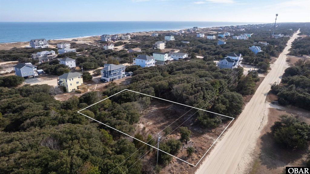 Image 4 of property listing at 2209 Ocean Pearl Road Lot #8, Corolla, NC 27927