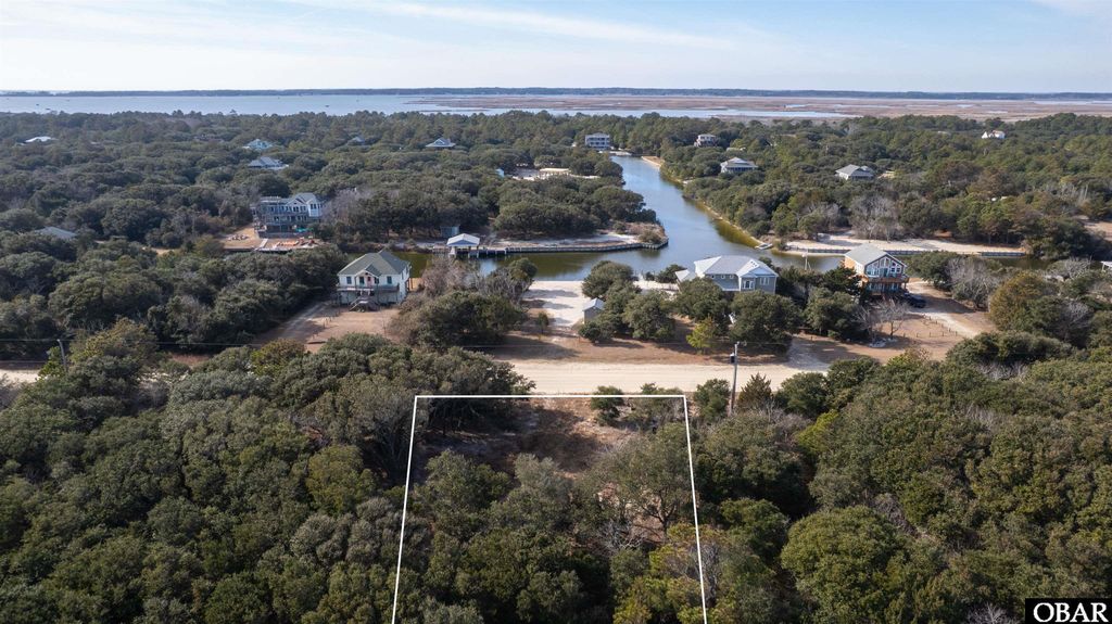 Image 8 of property listing at 2209 Ocean Pearl Road Lot #8, Corolla, NC 27927