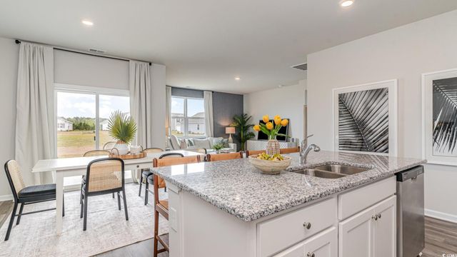 5081 Yellowstone Dr., Conway, SC 29526