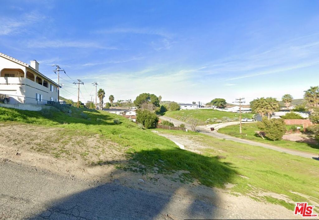 Image 2 of property listing at 0 Casa Bonita, Menifee, CA 92587