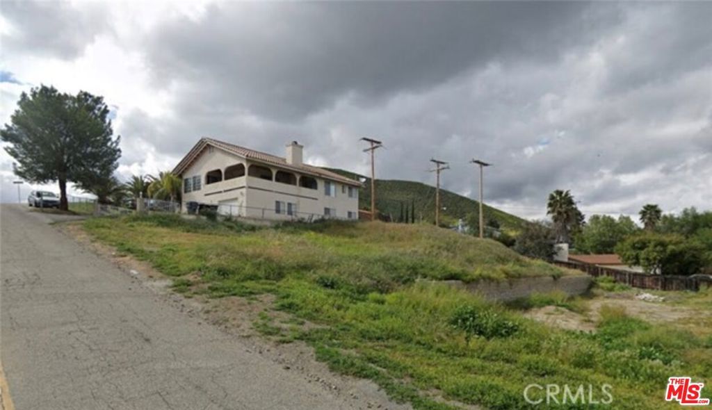 Image 6 of property listing at 0 Casa Bonita, Menifee, CA 92587