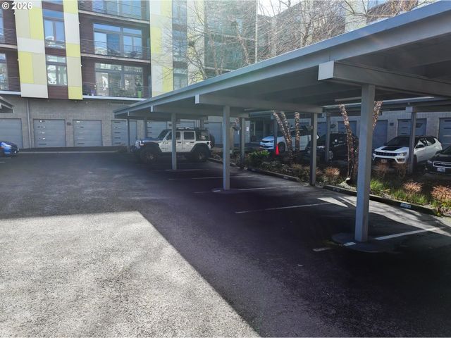 1455 N KILLINGSWORTH St 211, Portland, OR 97217