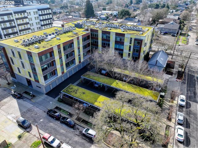 1455 N KILLINGSWORTH St 211, Portland, OR 97217