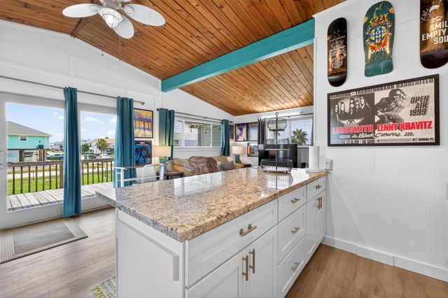 4019 Jackson Drive, Galveston, TX 77554