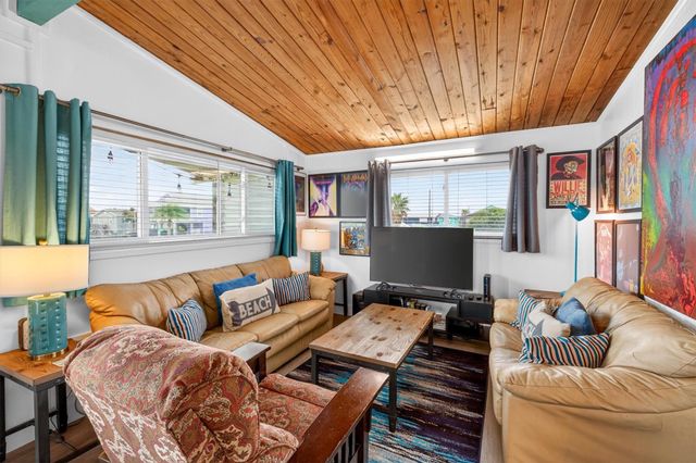 4019 Jackson Drive, Galveston, TX 77554