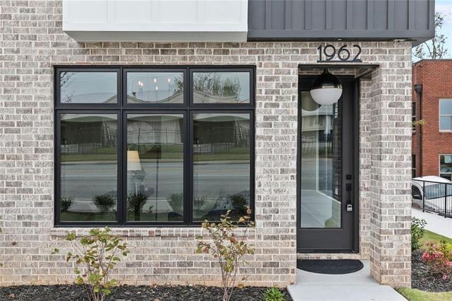 3960 Clairmont Road, Chamblee, GA 30341