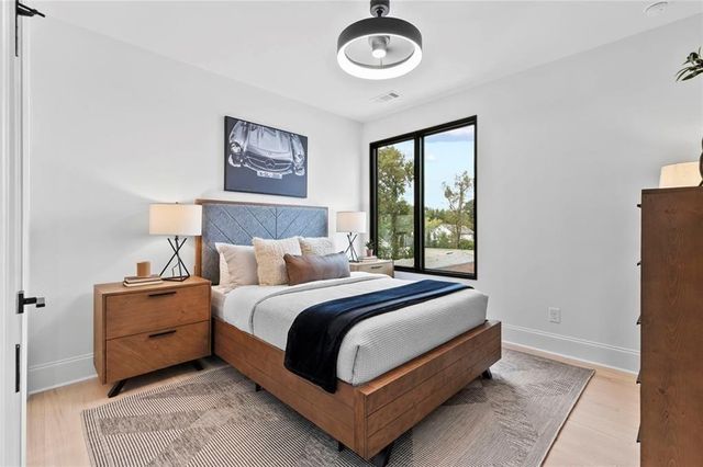 3960 Clairmont Road, Chamblee, GA 30341