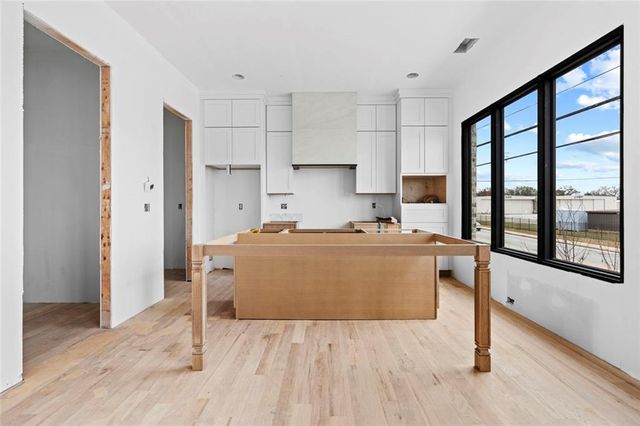 3960 Clairmont Road, Chamblee, GA 30341