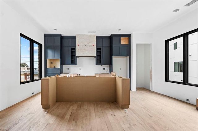 3960 Clairmont Road, Chamblee, GA 30341