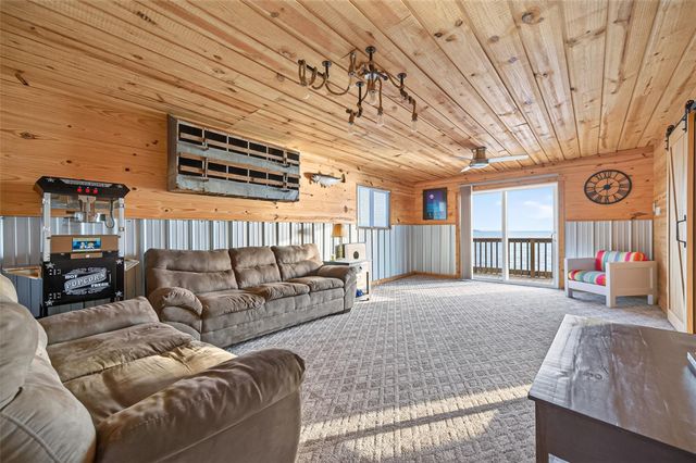200 Little Dove, Livingston, TX 77351