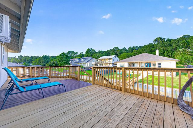 200 Little Dove, Livingston, TX 77351