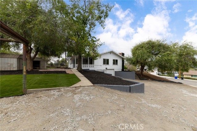 12449 6th, Yucaipa, CA 92399
