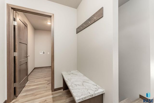 704 N Independent St Street, Lennox, SD 57039