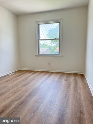 148 W EDINBURGH DR, New Castle, DE 19720