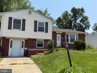 148 W EDINBURGH DR, New Castle, DE 19720