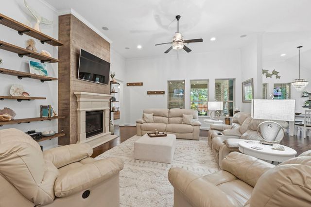113 Sundrop Ridge Court, Montgomery, TX 77316