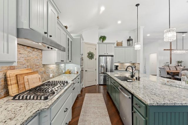 113 Sundrop Ridge Court, Montgomery, TX 77316