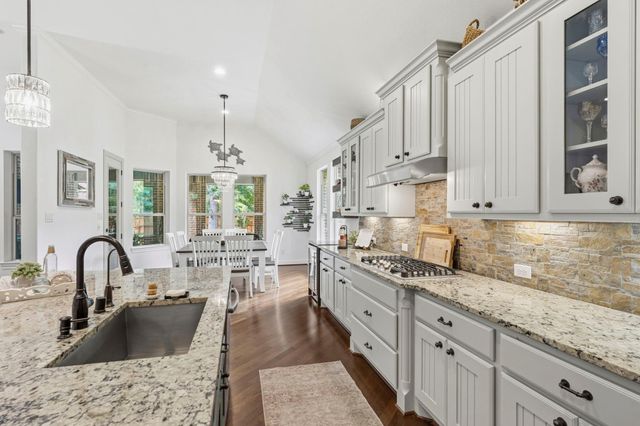 113 Sundrop Ridge Court, Montgomery, TX 77316