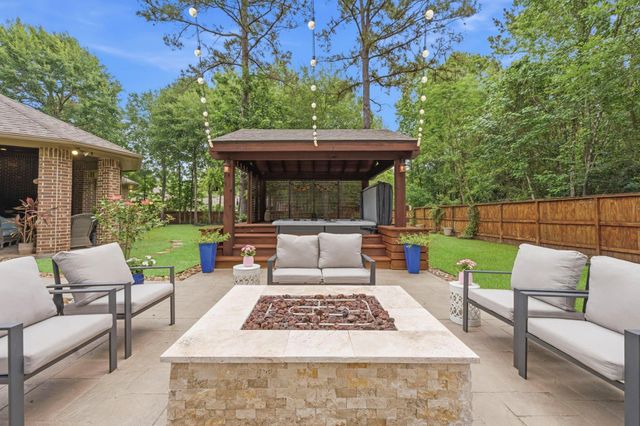 113 Sundrop Ridge Court, Montgomery, TX 77316